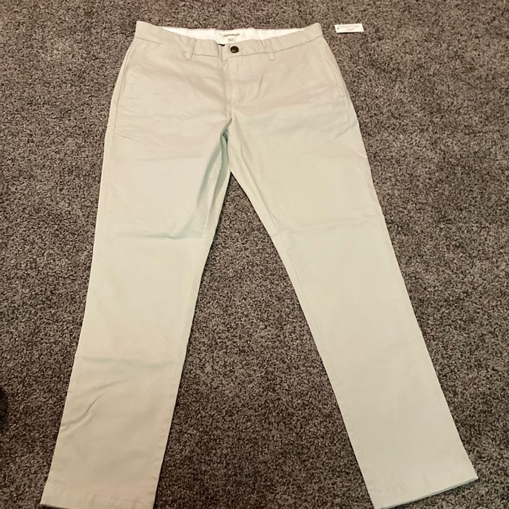 Men’s khakis